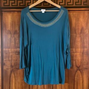 Jaclyn Smith Women’s top Size XXL long sleeve shirt in good condition